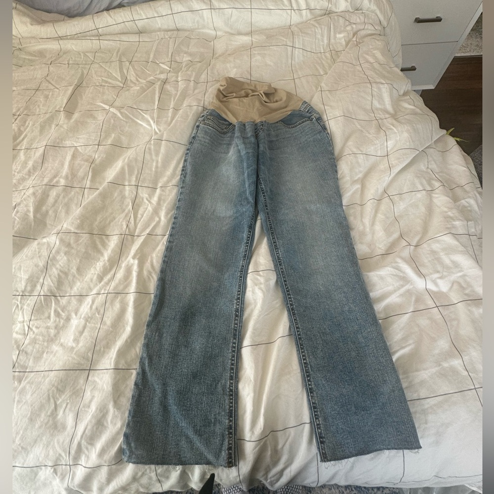 indigo blue size small maternity jeans (boyfriend cut) never worn